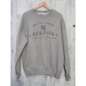 VTG 1999 Yankees World Series Champions Clubhouse Edition Sweatshirt Sz. XL